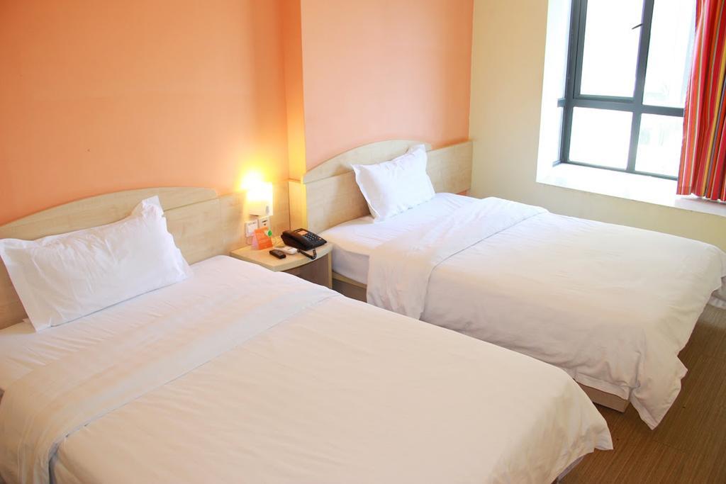 7Days Inn Dongguan Nan Chen Eksteriør billede